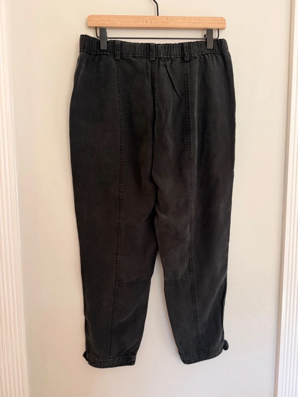 Eileen Fisher Black Tencel Pants XS Cropped Pull On Casual